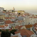 Alfama 44 Апартаменти *