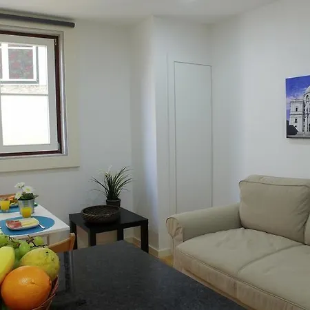 Appartement Alfama 44 *