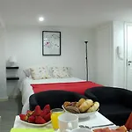 Alfama 44 شقة *